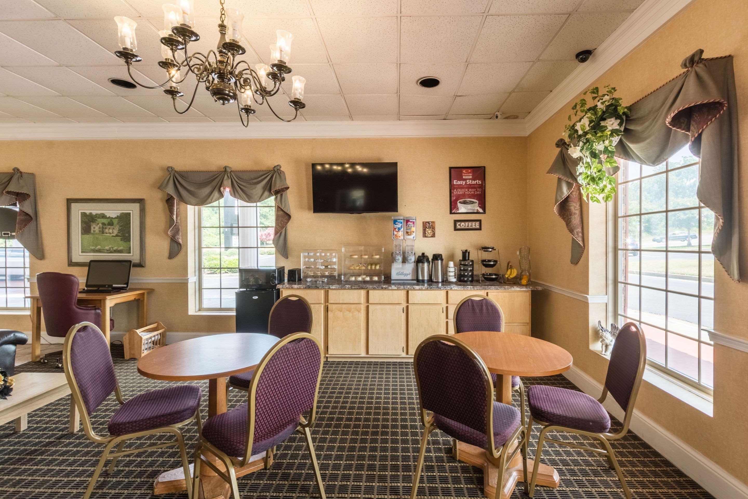 Econo Lodge Inn & Suites Оринджбърг Екстериор снимка