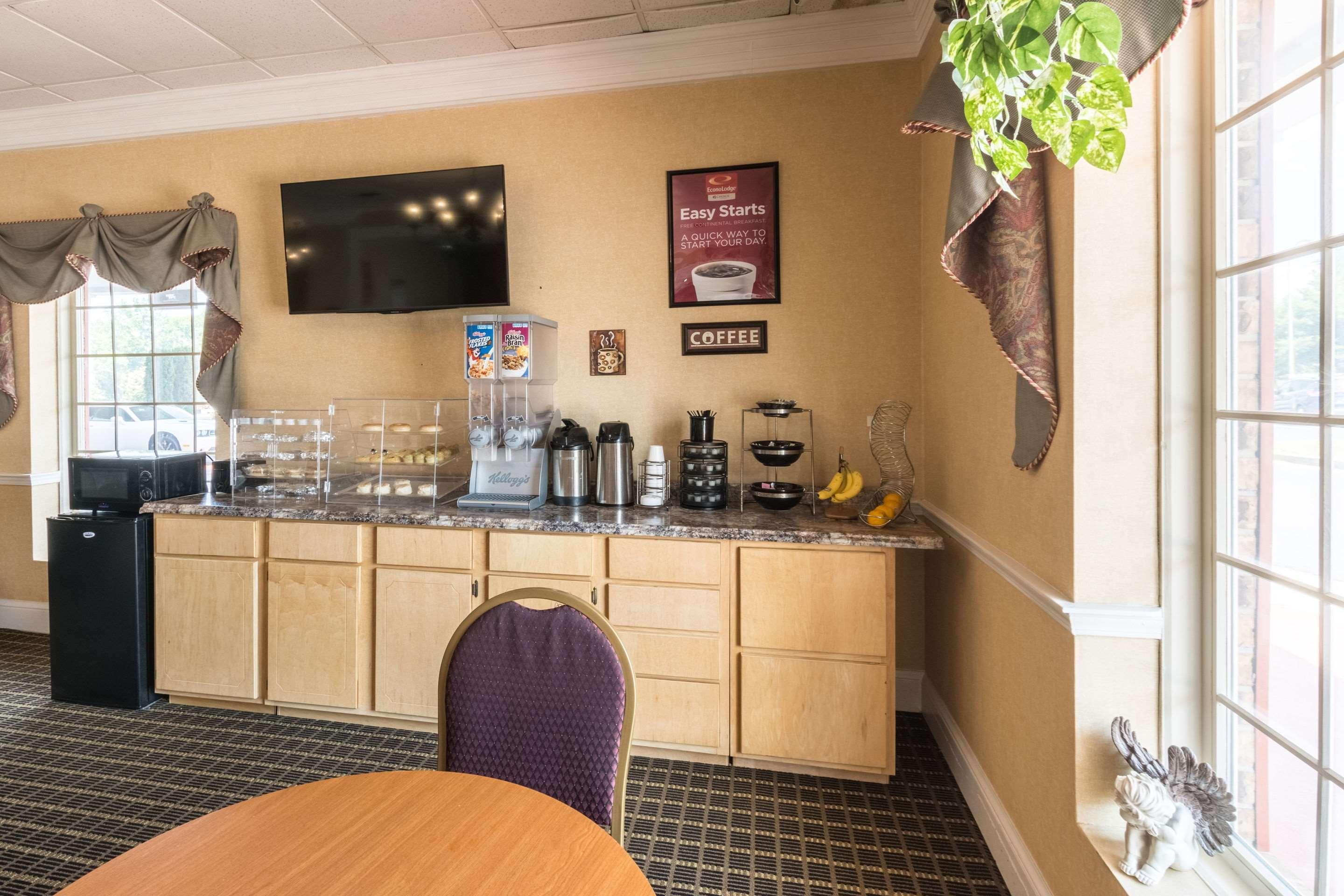 Econo Lodge Inn & Suites Оринджбърг Екстериор снимка
