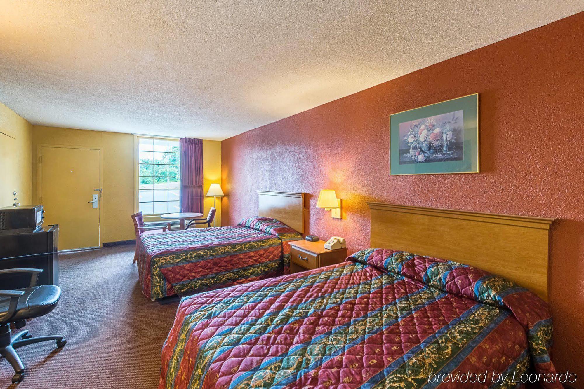 Econo Lodge Inn & Suites Оринджбърг Екстериор снимка